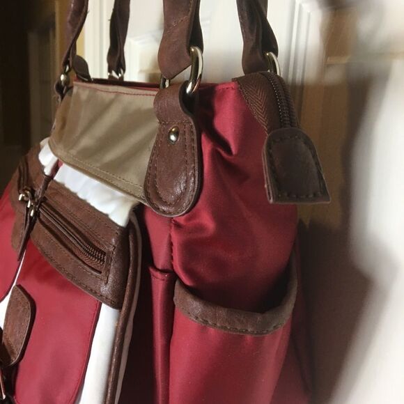 Kim Rogers sholder bag practical and elegant. - Picture 2 of 8